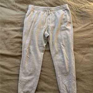 Homage Men’s Go-To Jogger in Grey